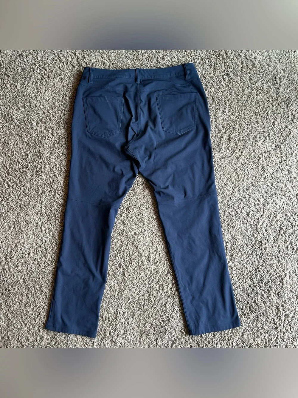 Lululemon ABC Pants Mens 33 (34x29) Classic Slim Navy Warpstreme 5 Pocket Chino